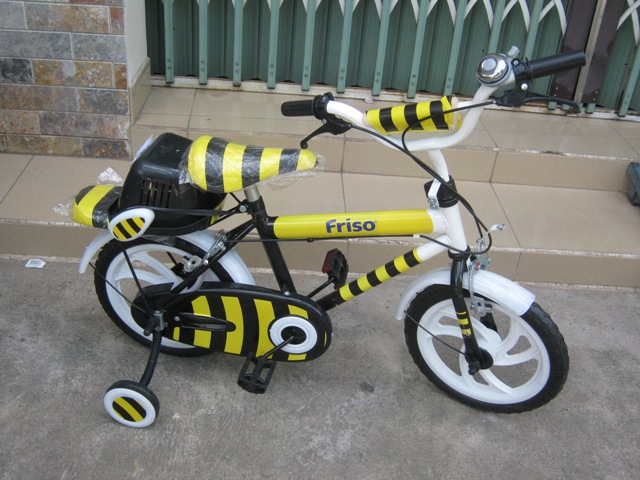 Xe đạp con ong friso 0 VND